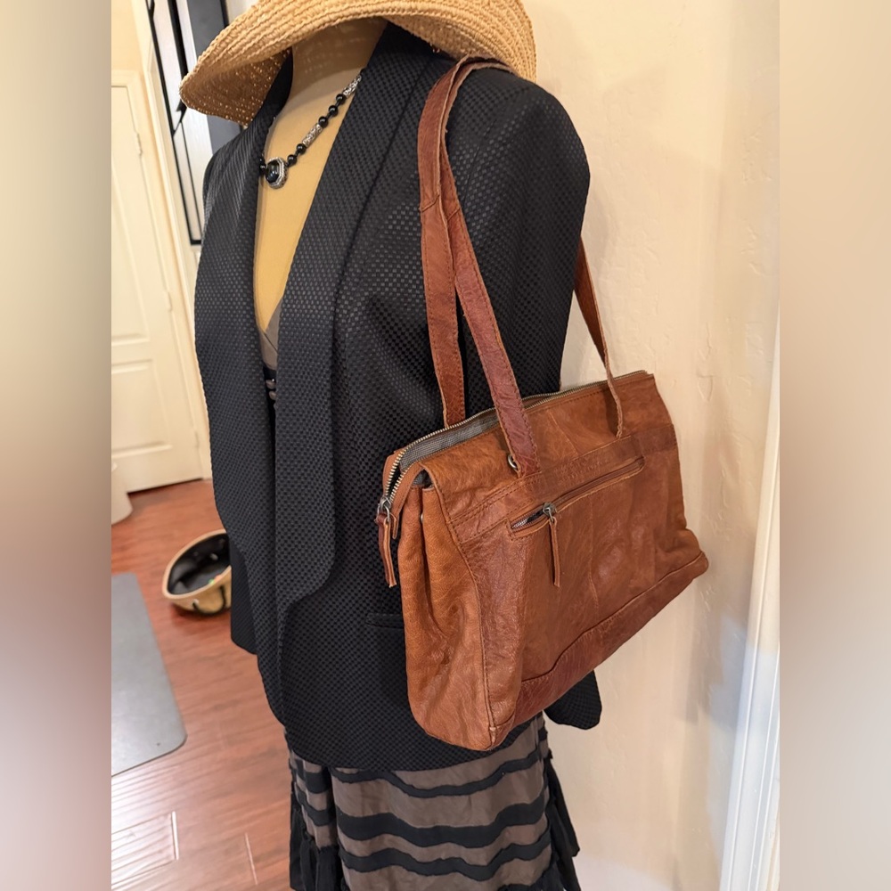 Spikes & Sparrow Bronco leather shoulder bag